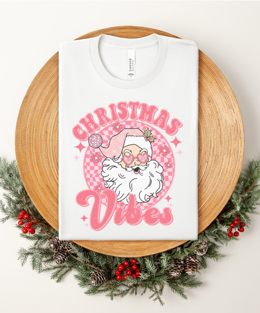 Christmas Vibes Graphic Tee